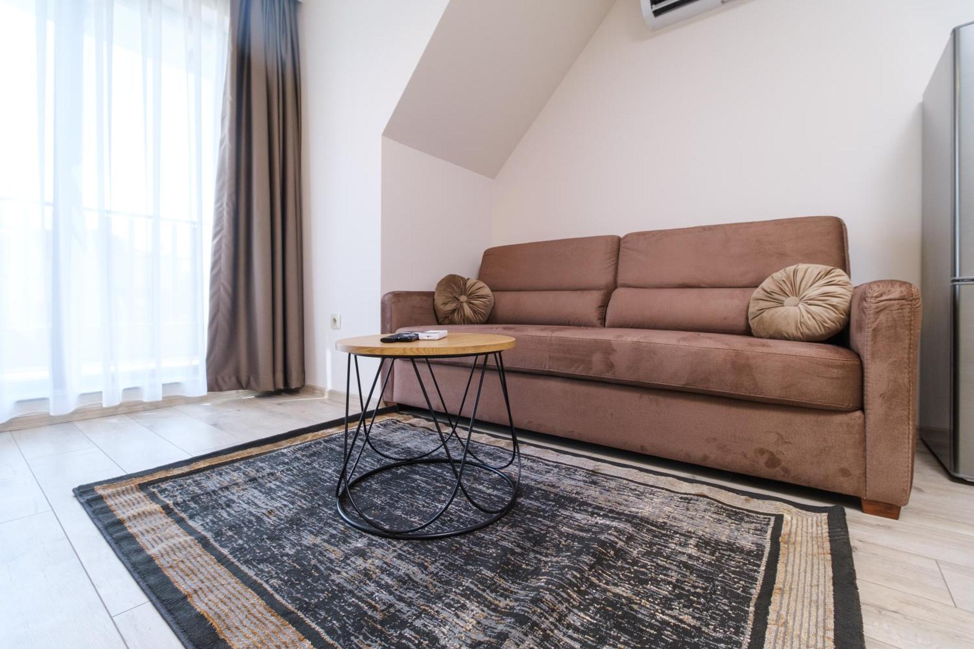 Ldv 13 Apartments Free Private Parking Plovdiv Extérieur photo